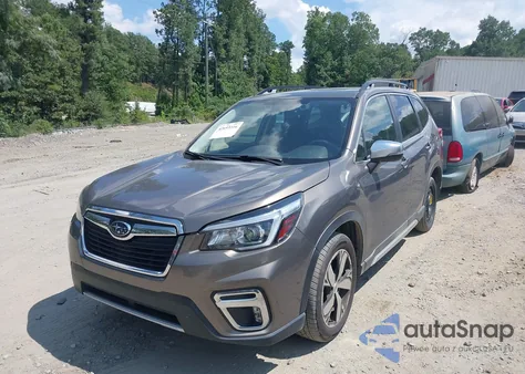 2020 Subaru Forester Touring z USA, uszkodzony, nr VIN JF2SKAXC9LH530211